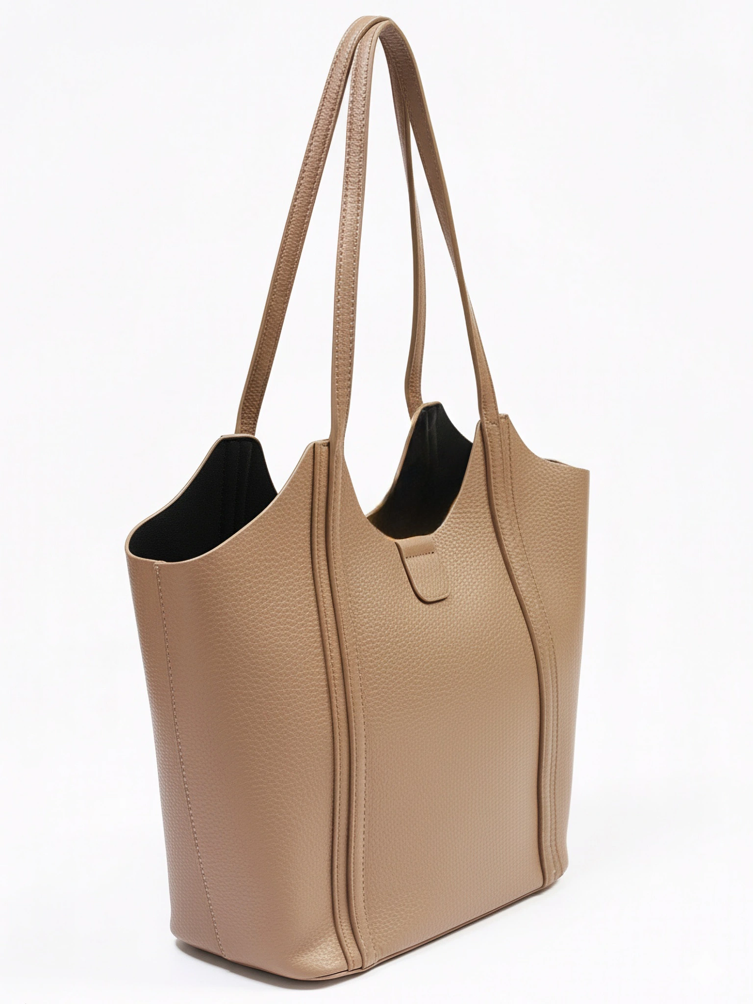 Сумка-тоут с плоскими ручками с брелком-медвежонок в ассортименте